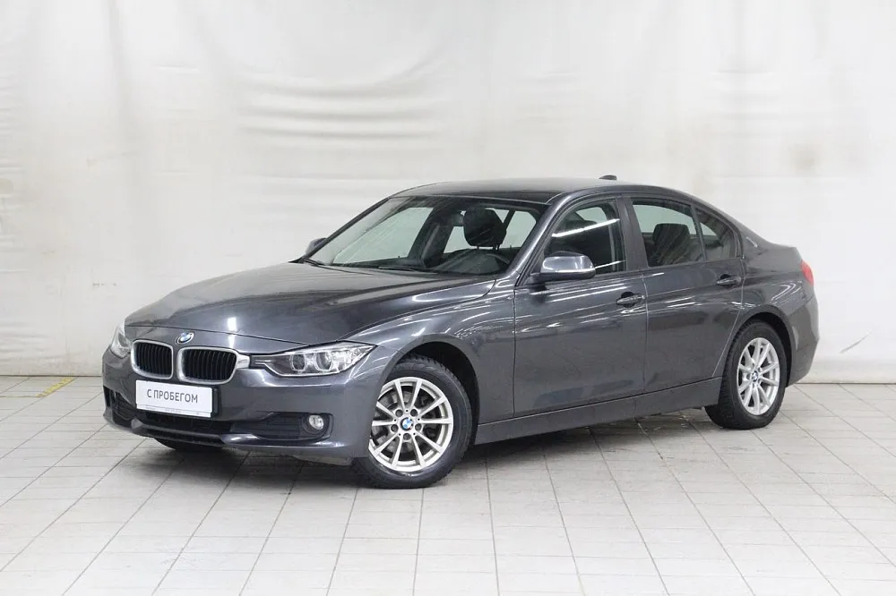 BMW 3 Image 1